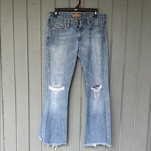 Abercrombie &Fitch Women's Blue Distressed Jeans Size 8